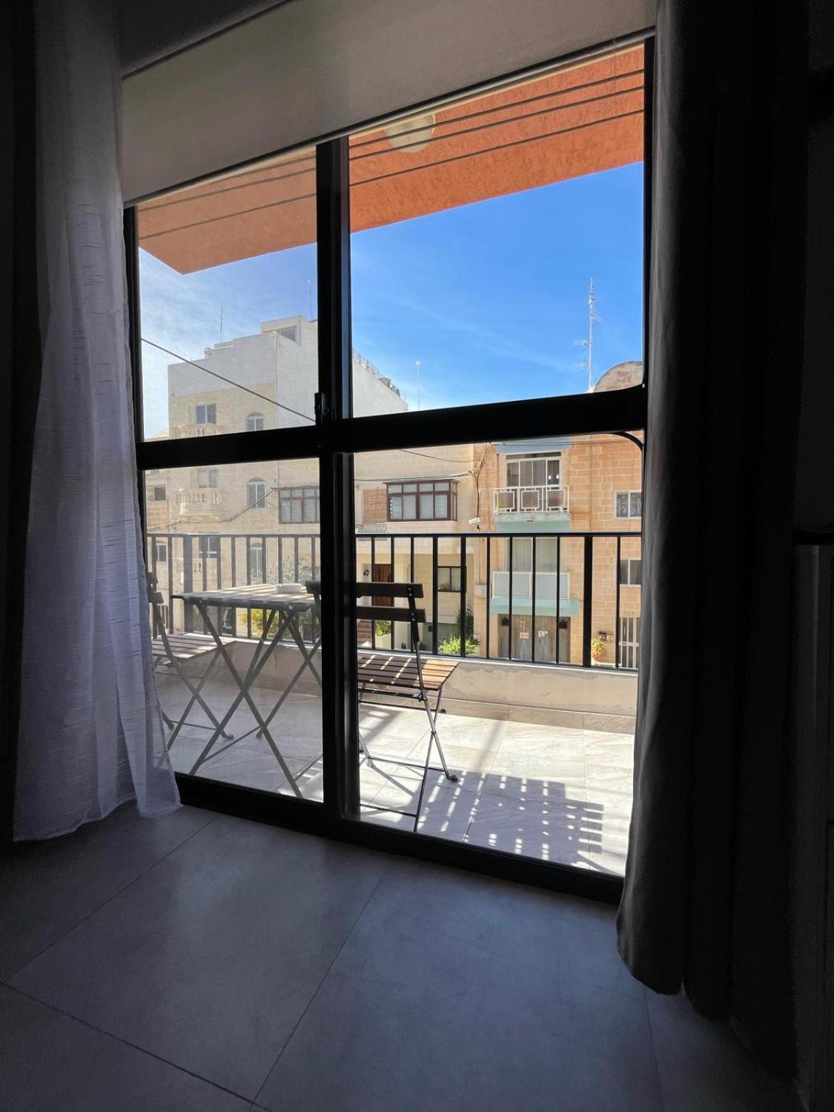 Modern And Homely Apartment In مارساسكالا المظهر الخارجي الصورة